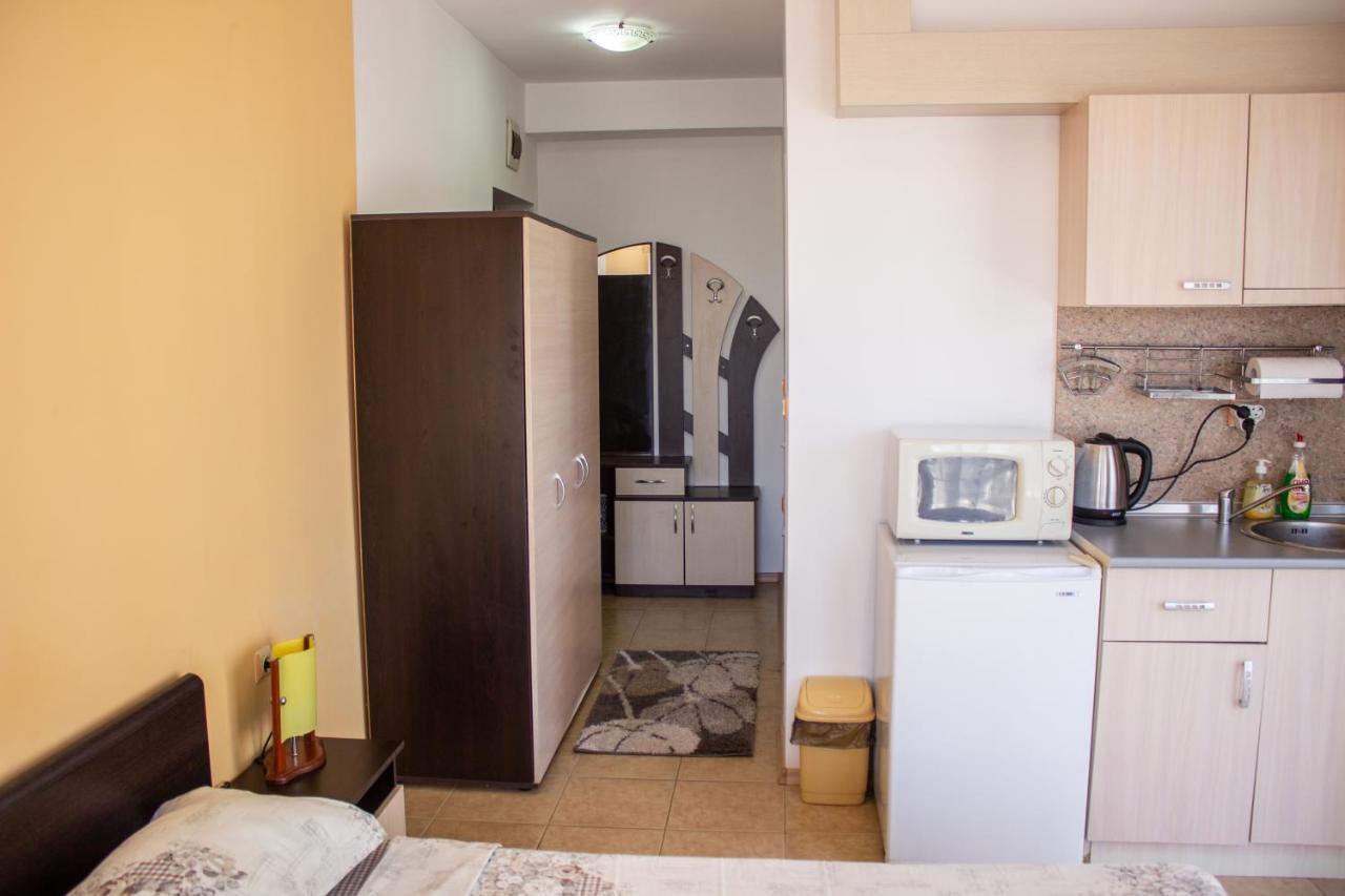 Central Couple Studio Pomorie Exteriör bild